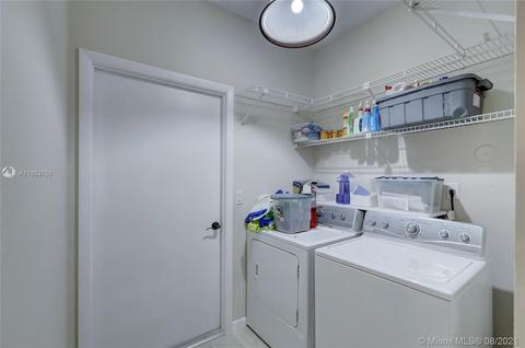 2960 E Budd Dr, Hollywood, FL 33026 photo 32
