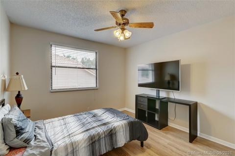 2960 E Budd Dr, Hollywood, FL 33026 photo 50