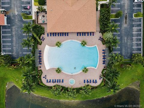 3306 W 90th Ter, Hialeah, FL 33018 photo 30