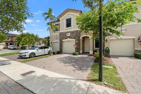3306 W 90th Ter, Hialeah, FL 33018 photo 3