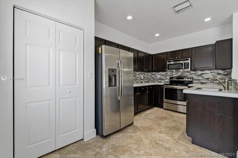 3306 W 90th Ter, Hialeah, FL 33018 photo 10