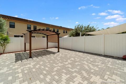 3306 W 90th Ter, Hialeah, FL 33018 photo 24
