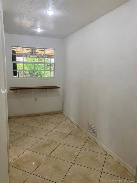 775 E 19th St, Hialeah, FL 33013 photo 10