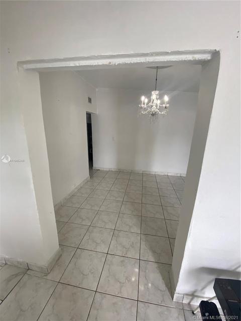 570 E 48th St, Hialeah, FL 33013 photo 6