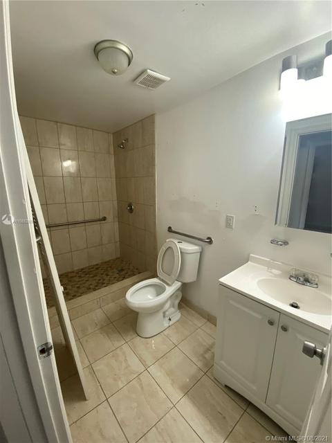 570 E 48th St, Hialeah, FL 33013 photo 10