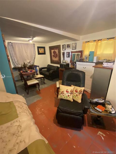 570 E 48th St, Hialeah, FL 33013 photo 22
