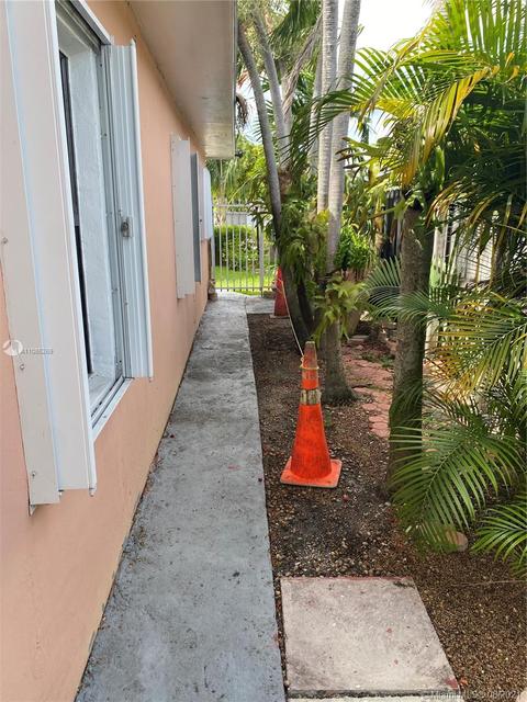 570 E 48th St, Hialeah, FL 33013 photo 36