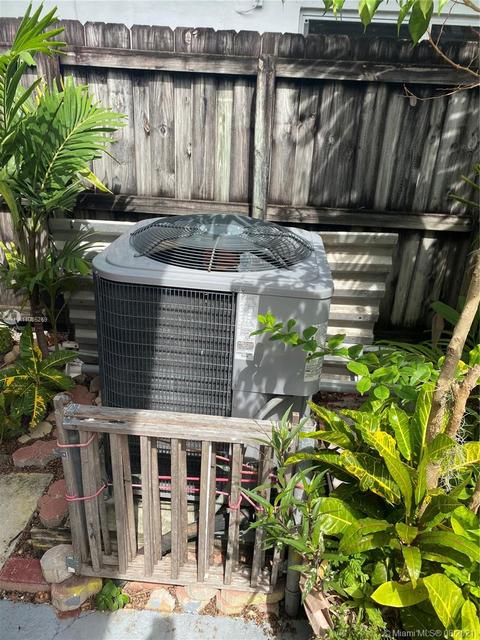 570 E 48th St, Hialeah, FL 33013 photo 35