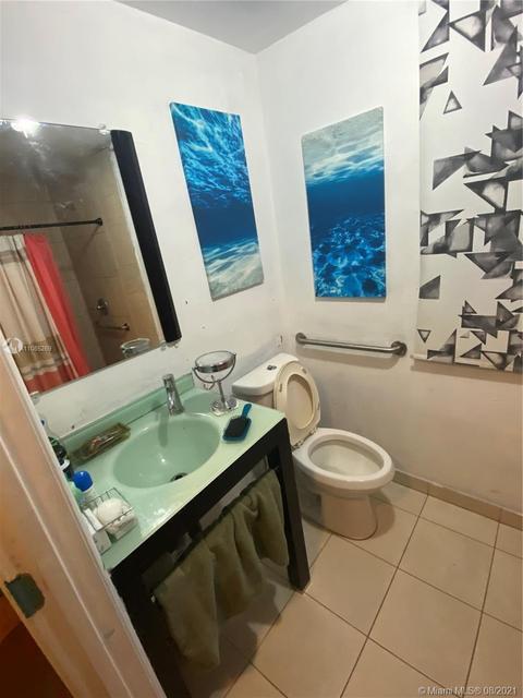 570 E 48th St, Hialeah, FL 33013 photo 24