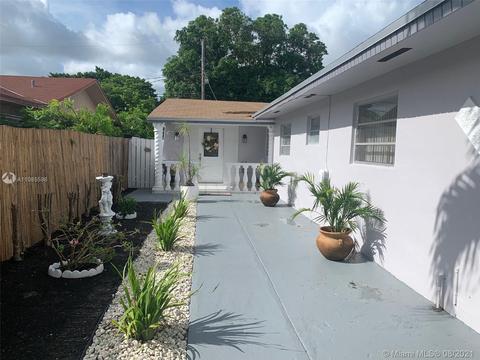 65 E 13th St, Hialeah, FL 33010 photo 2