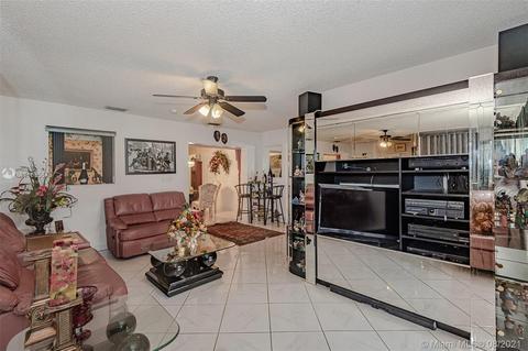 650 Dunad Ave, Opa Locka, FL 33054 photo 15