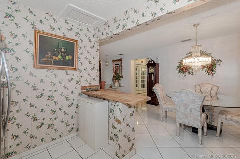 650 Dunad Ave, Opa Locka, FL 33054 photo 12