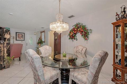 650 Dunad Ave, Opa Locka, FL 33054 photo 7