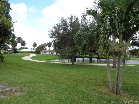 4516 NW 43rd Ter, Tamarac, FL 33319 photo 12
