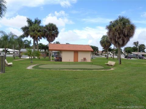 4516 NW 43rd Ter, Tamarac, FL 33319 photo 9