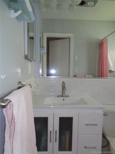 4516 NW 43rd Ter, Tamarac, FL 33319 photo 18