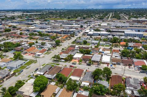 4448 E 9th Ct, Hialeah, FL 33013 photo 27