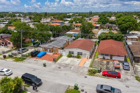 4448 E 9th Ct, Hialeah, FL 33013 photo 25