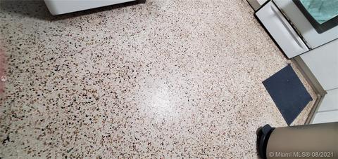 5380 E 7th Ave, Hialeah, FL 33013 photo 6