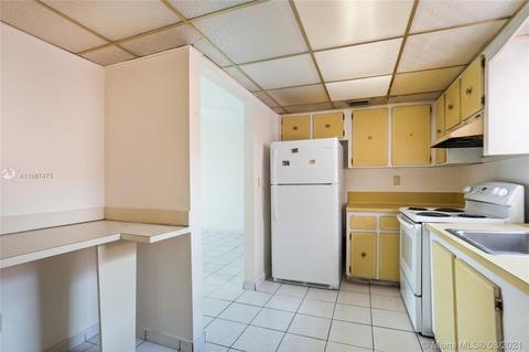 30 E 39th St #304, Hialeah, FL 33013 photo 7