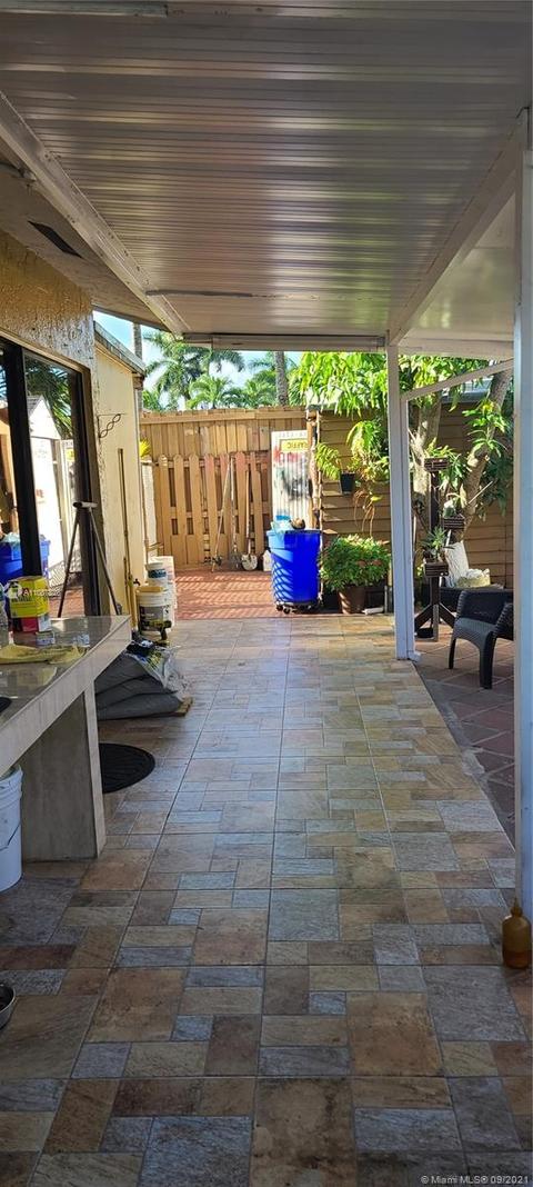 2139 SW 138th Ct, Miami, FL 33175 photo 6