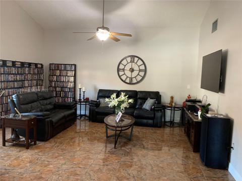 4527 SW 143rd Pl E, Miami, FL 33175 photo 5