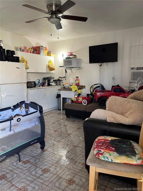 571 SE 7th St, Hialeah, FL 33010 photo 25