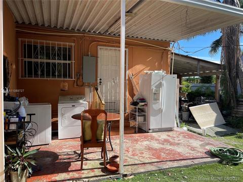 571 SE 7th St, Hialeah, FL 33010 photo 27