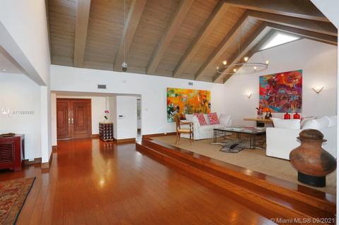 1045 Mariner Dr, Key Biscayne, FL 33149 photo 4