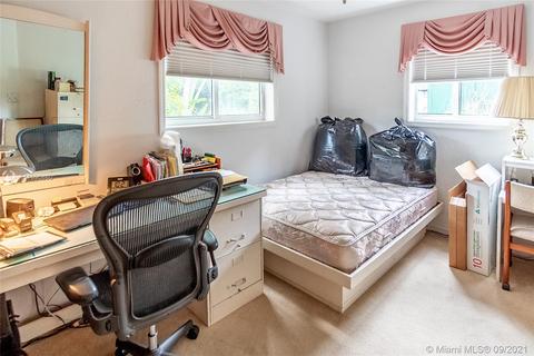 126 E 9th Ct, Hialeah, FL 33010 photo 24