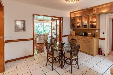 126 E 9th Ct, Hialeah, FL 33010 photo 43