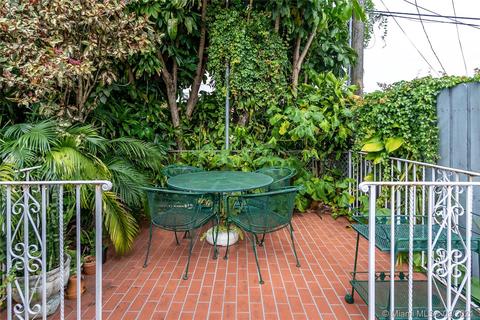 126 E 9th Ct, Hialeah, FL 33010 photo 14