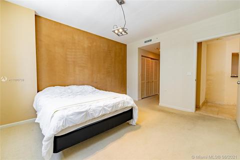 801 Brickell Key Blvd #806, Miami, FL 33131 photo 9