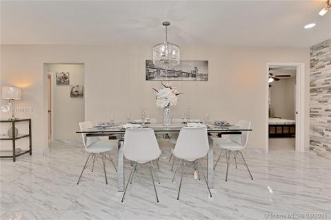 5300 Pierce St, Hollywood, FL 33021 photo 4