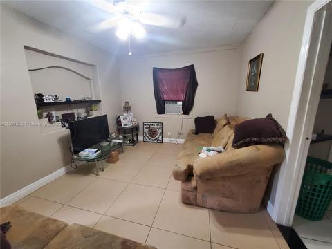 6830 NW 5th Ave, Miami, FL 33150 photo 12