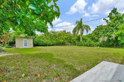 7902 SW 68th Ave, South Miami, FL 33143 photo 6