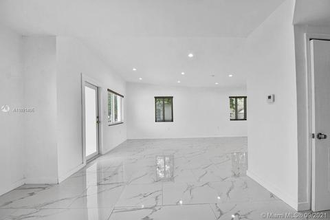 7902 SW 68th Ave, South Miami, FL 33143 photo 25