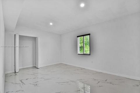 7902 SW 68th Ave, South Miami, FL 33143 photo 26