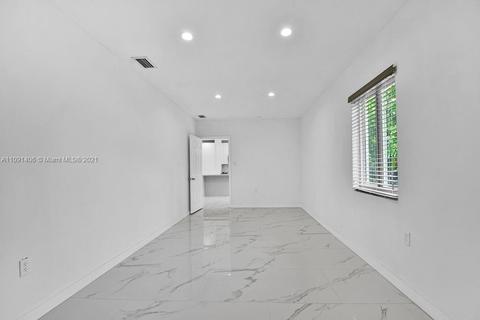 7902 SW 68th Ave, South Miami, FL 33143 photo 29