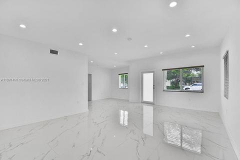 7902 SW 68th Ave, South Miami, FL 33143 photo 17