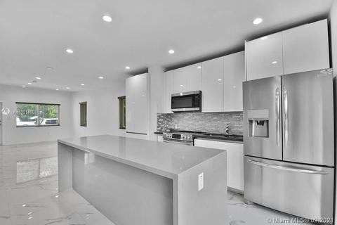 7902 SW 68th Ave, South Miami, FL 33143 photo 16