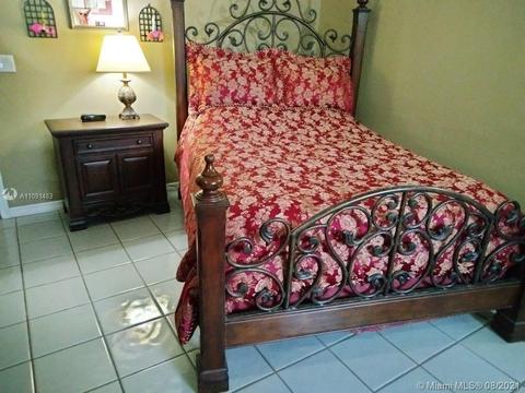 3481 E 8th Ln, Hialeah, FL 33013 photo 4