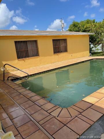 3481 E 8th Ln, Hialeah, FL 33013 photo 5