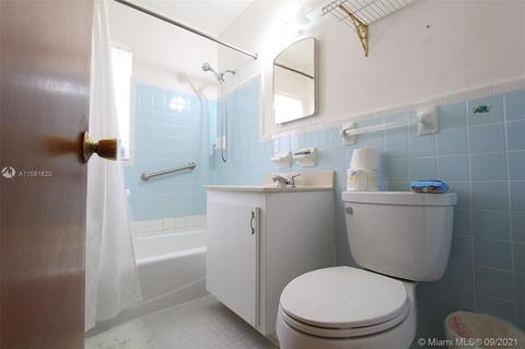 830 E 16th Pl, Hialeah, FL 33010 photo 8