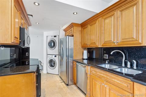 701 Brickell Key Blvd #609, Miami, FL 33131 photo 13