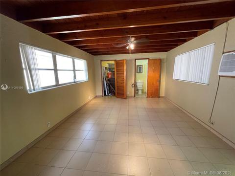 175 E 50th Pl, Hialeah, FL 33013 photo 14
