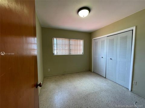 175 E 50th Pl, Hialeah, FL 33013 photo 8