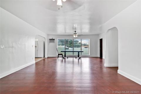 263 E 18th St, Hialeah, FL 33010 photo 17
