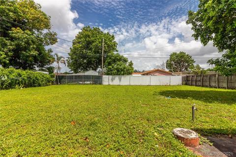 263 E 18th St, Hialeah, FL 33010 photo 10