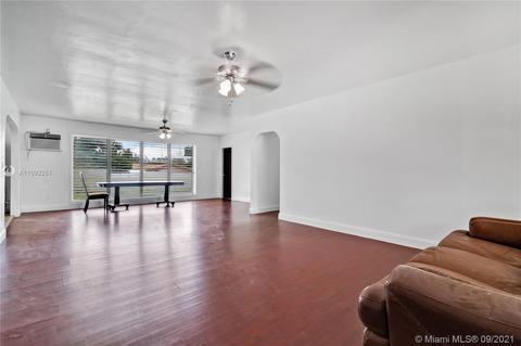 263 E 18th St, Hialeah, FL 33010 photo 16